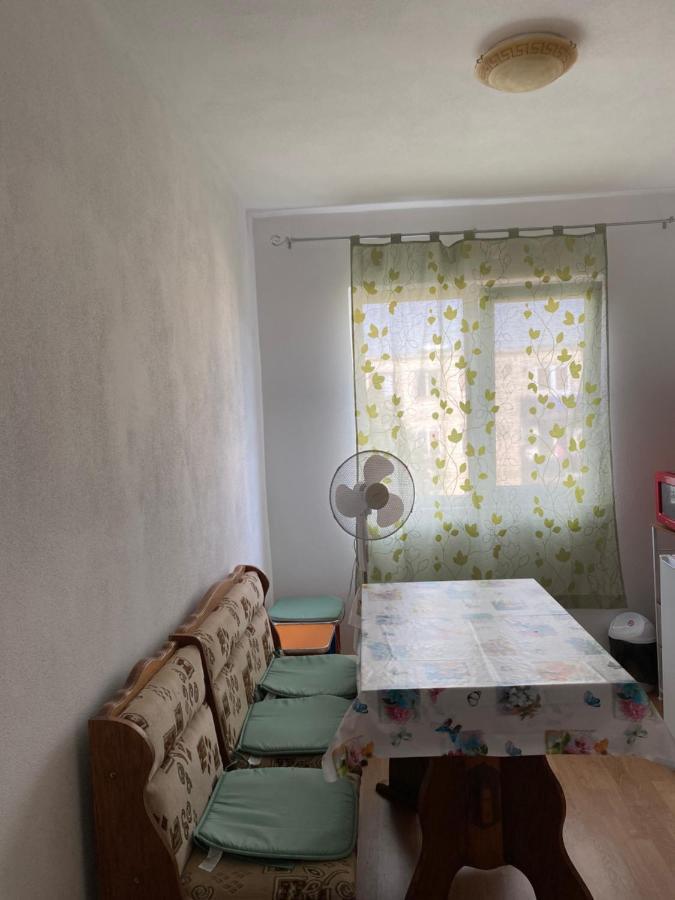 Apartmán Apartament Ally'S Orşova Exteriér fotografie